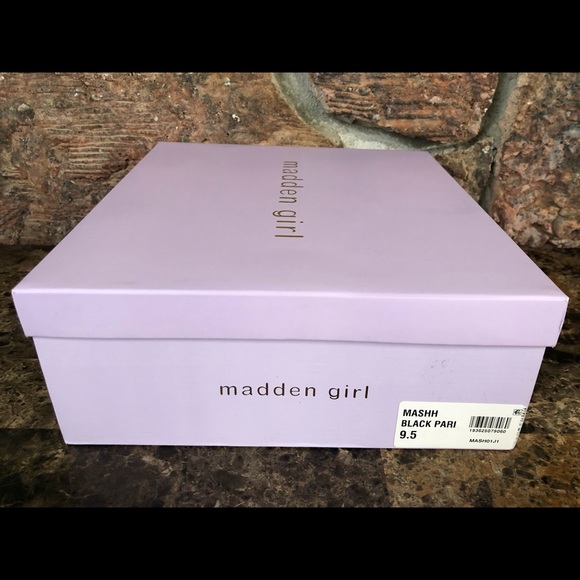 NEW Madden Girl Mash Flatform Combat Booties - Picture 8 of 8